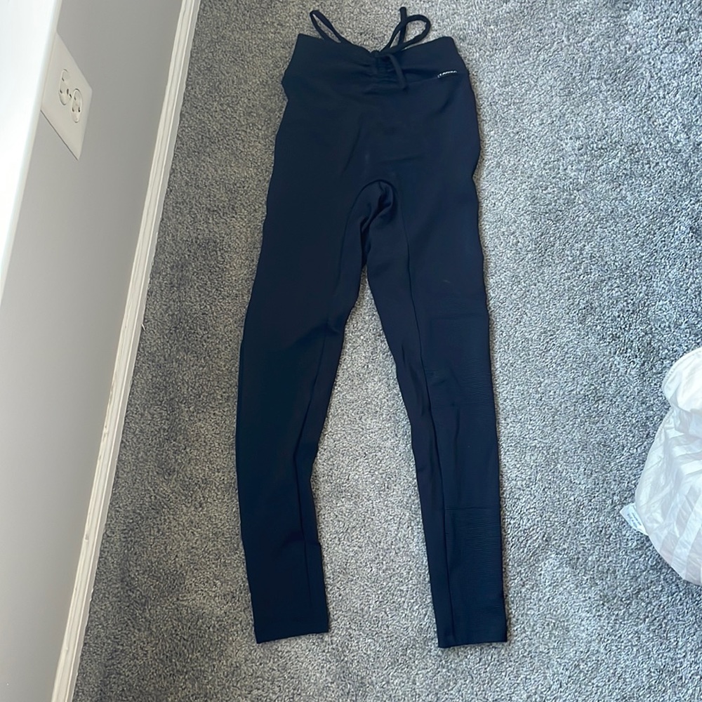 Tahira by KB leggings